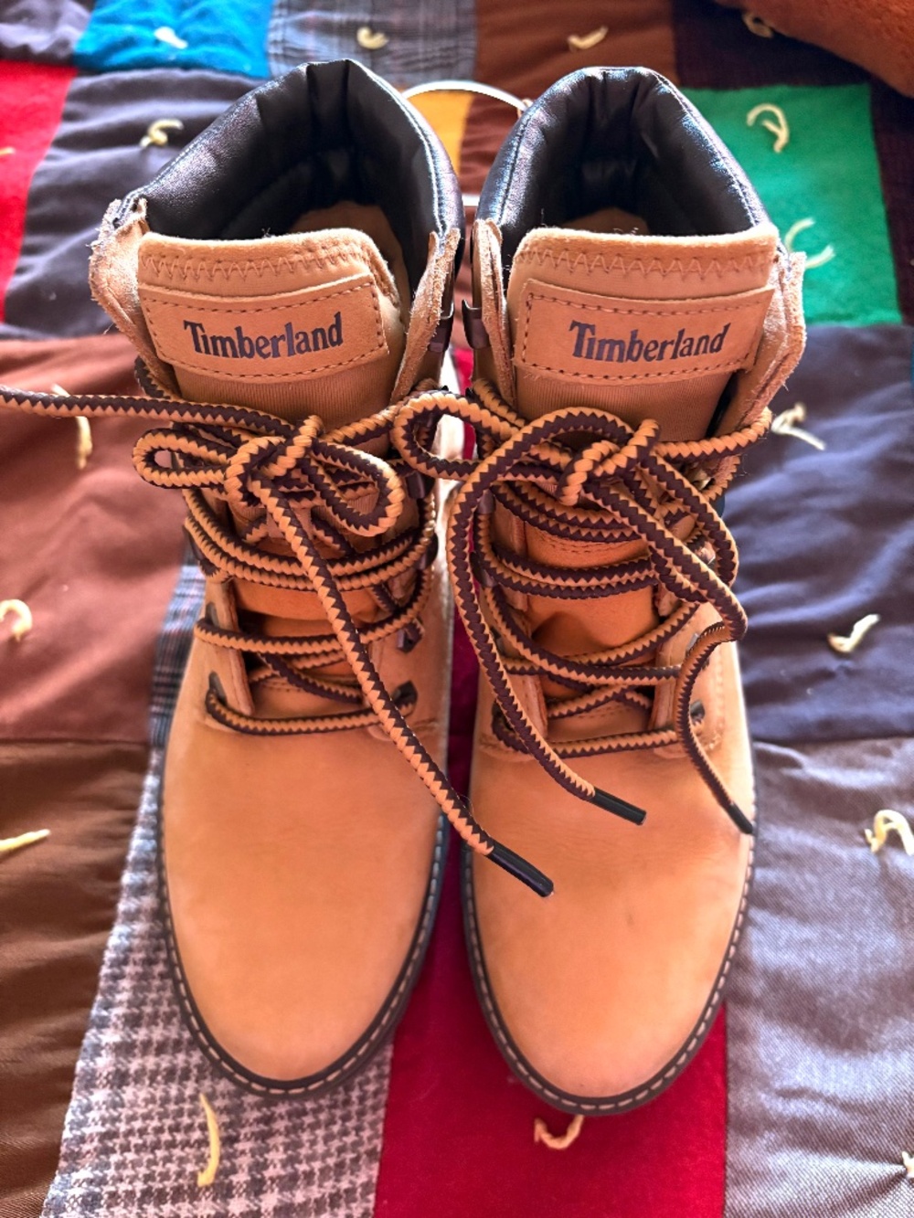 Women’s timberland boots size 6